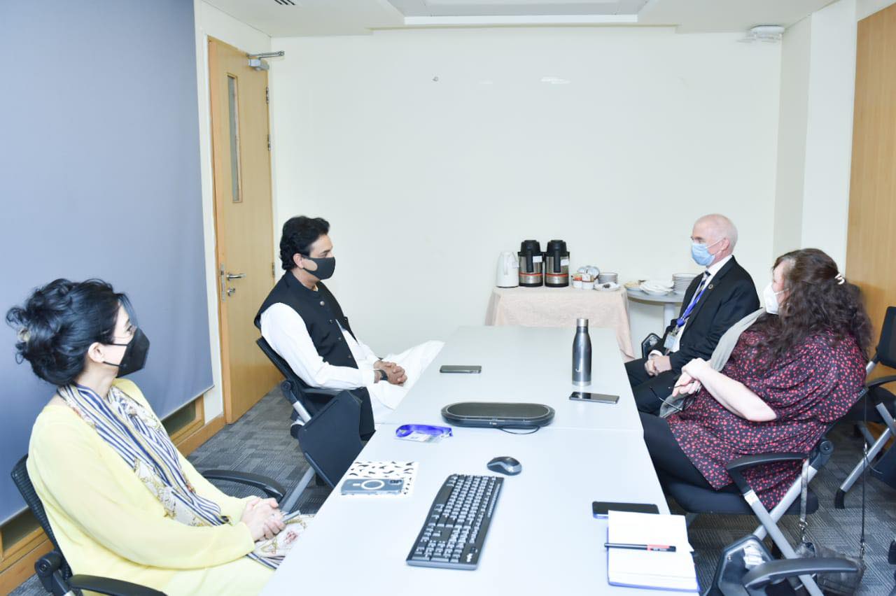 SAPM Usman Dar met with representatives of UNDP and discussed issues related to youth.