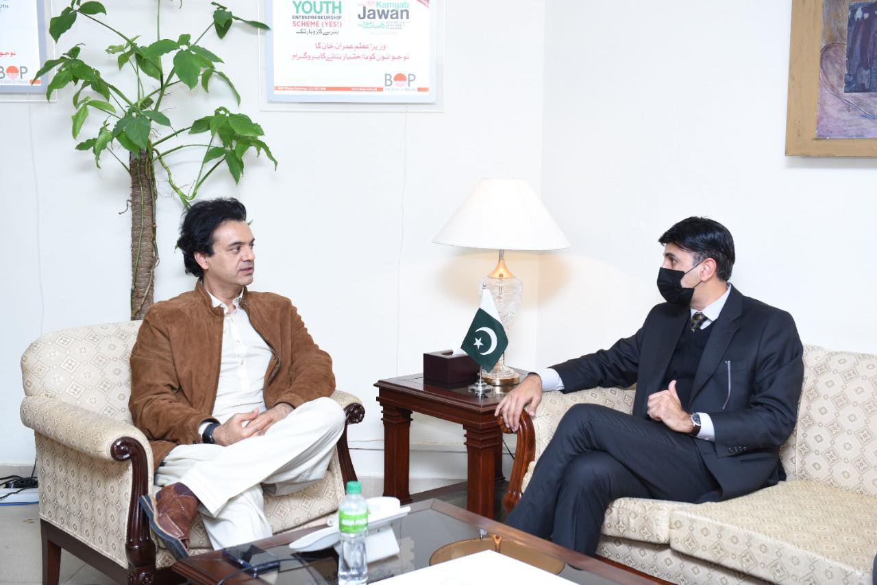 Special Assistant for Youth Affairs Usman Dar meets with Chairman National Accreditation Council Waqas Masood.