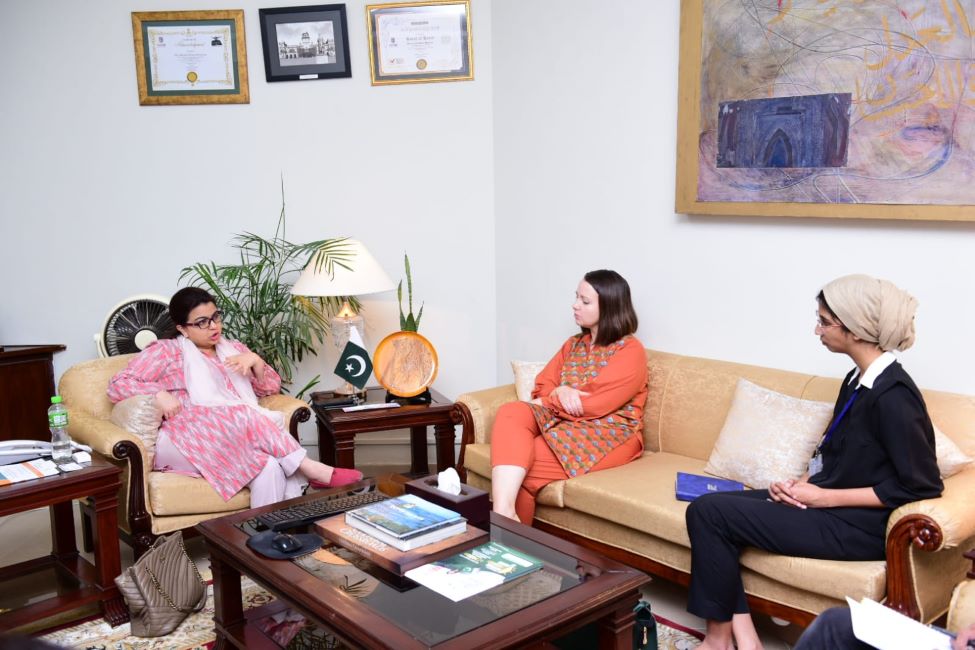 Special Assistant to Prime Minister on Youth Affairs Shaza Fatima Khawaja met with GIZ Pakistan representatives and Assistant Director Sustainability at NUST, Ms. Ameera Adil, to discuss the establishment of a  Climate change subgroup under the next National Youth Council.